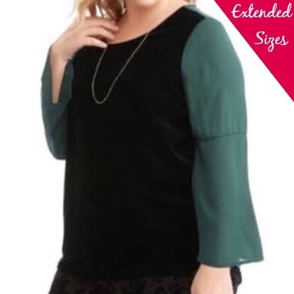 Velvet Bell Sleeve Blouse, Green